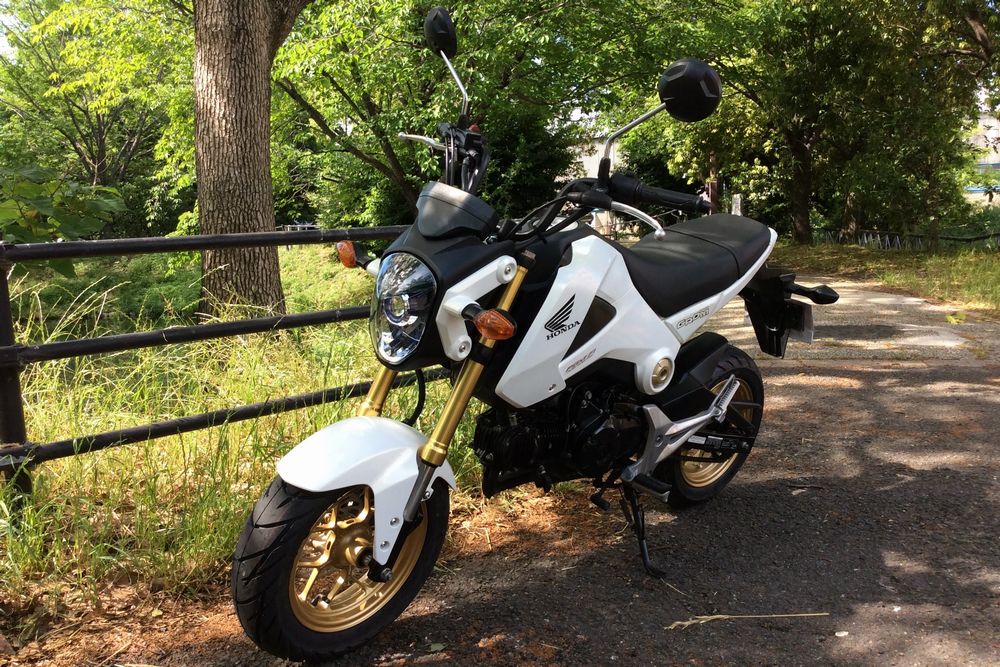 125 グロム