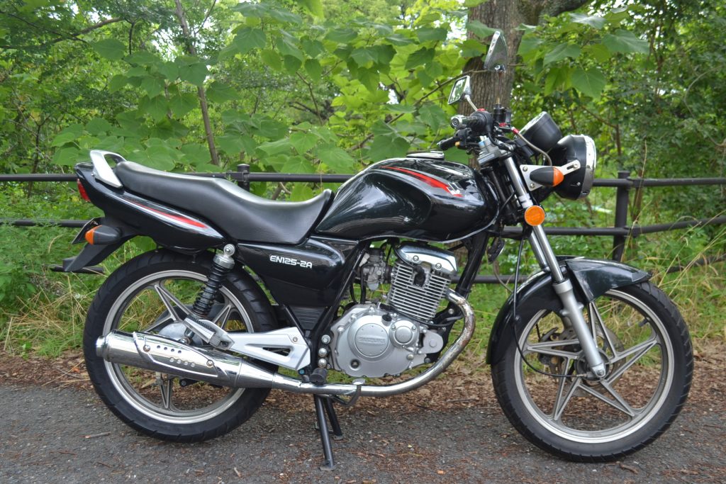 スズキ　EN125