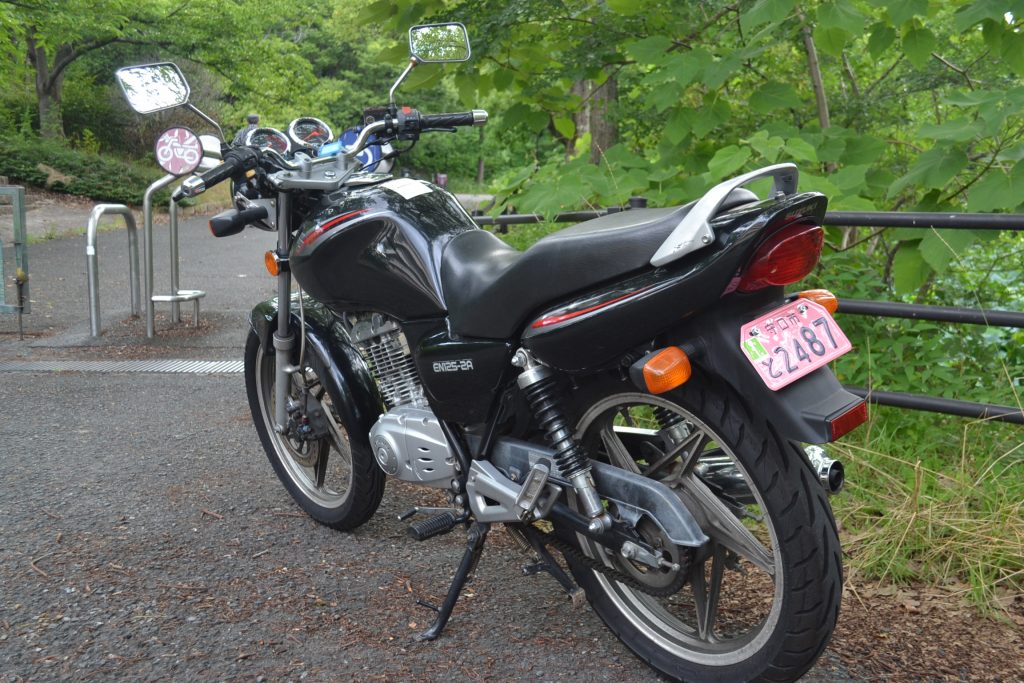 スズキ　EN125