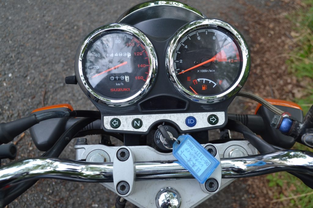 スズキ　EN125