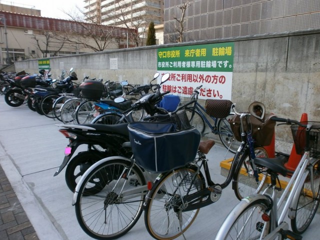 守口市役所 南西駐輪場