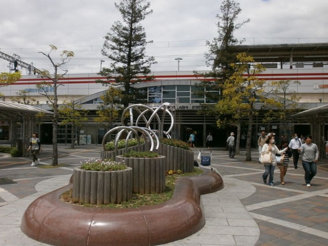 ＪＲ明石駅・山陽電車明石駅